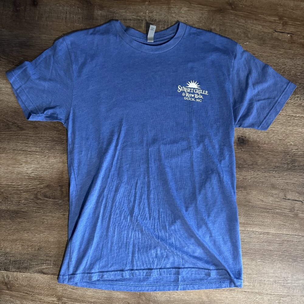 OuterBanks, Sunset Grill & Raw Bar Tee - Short Sleeve Shirt Medium